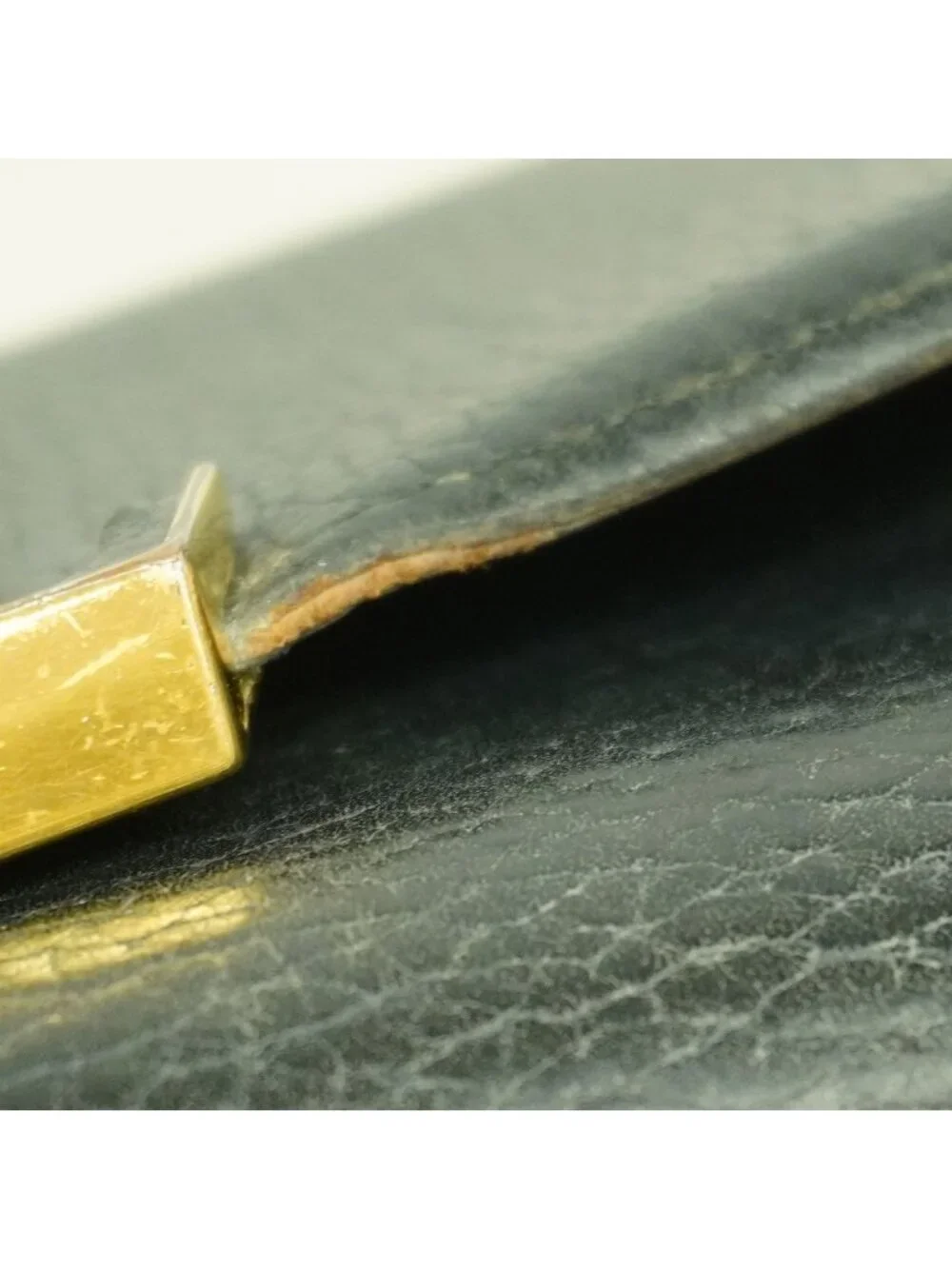 Louis Vuitton Wallet Taurillon Portefeuille Capucines Noir